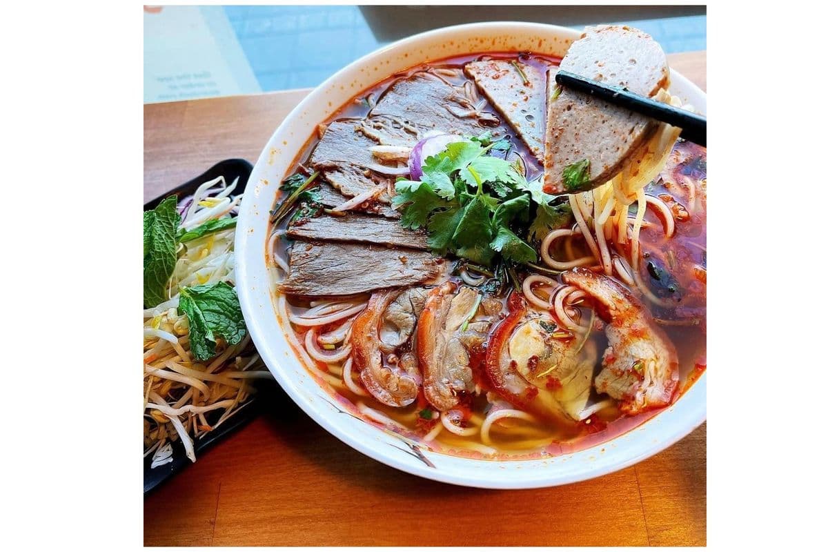 Spicy Beef Noodle Soup ( Bun Bo Hue)
