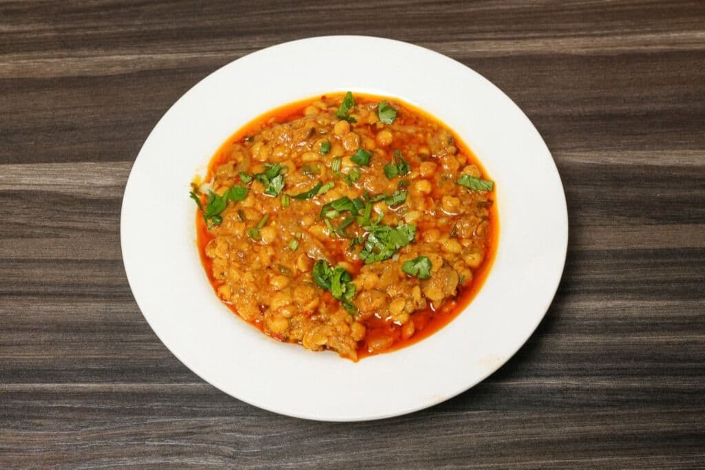 Daal Kerala (Lentil curry with bitter melon)