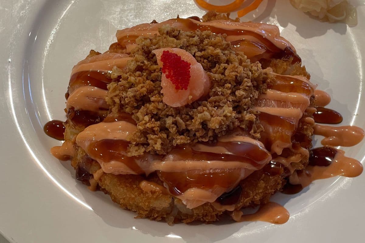 Spicy Salmon Pizza(6pcs)