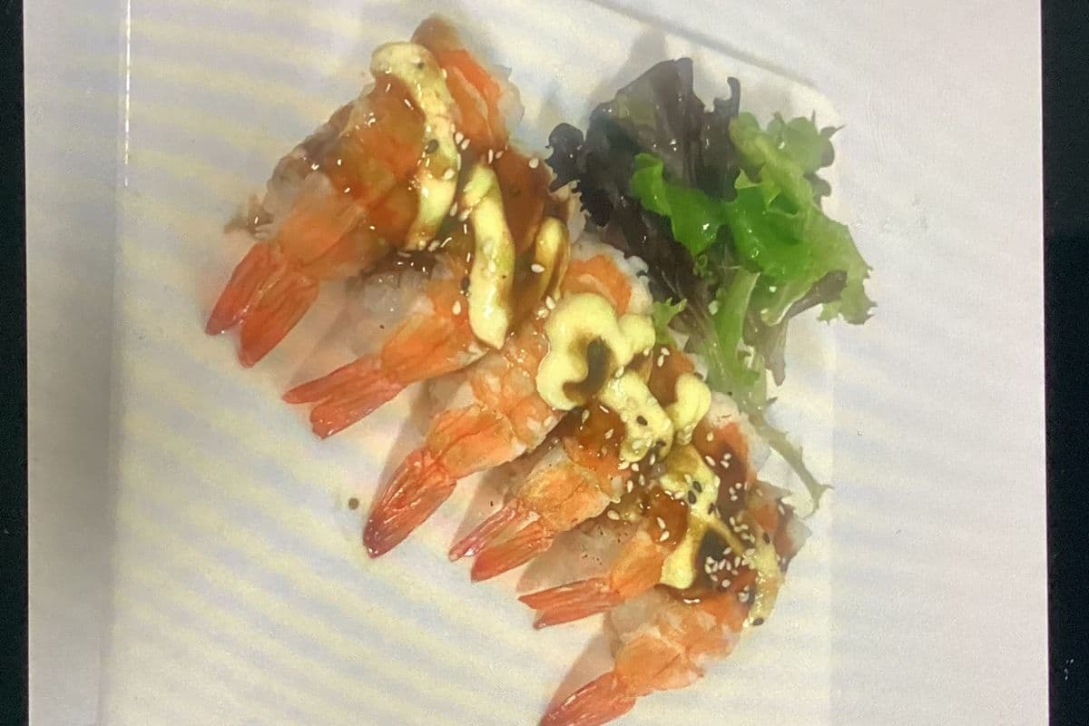 T6 Torched Shrimp Sushi