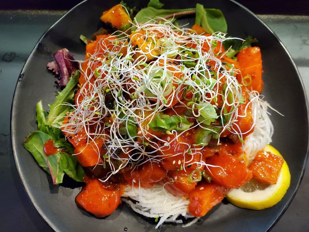 Spicy Salmon Sashimi (Full)