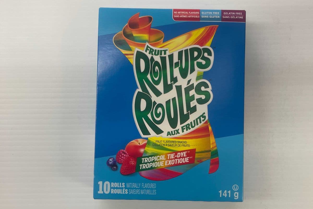 Fruit Roll Ups - Tropical Tie Dye (141g box)