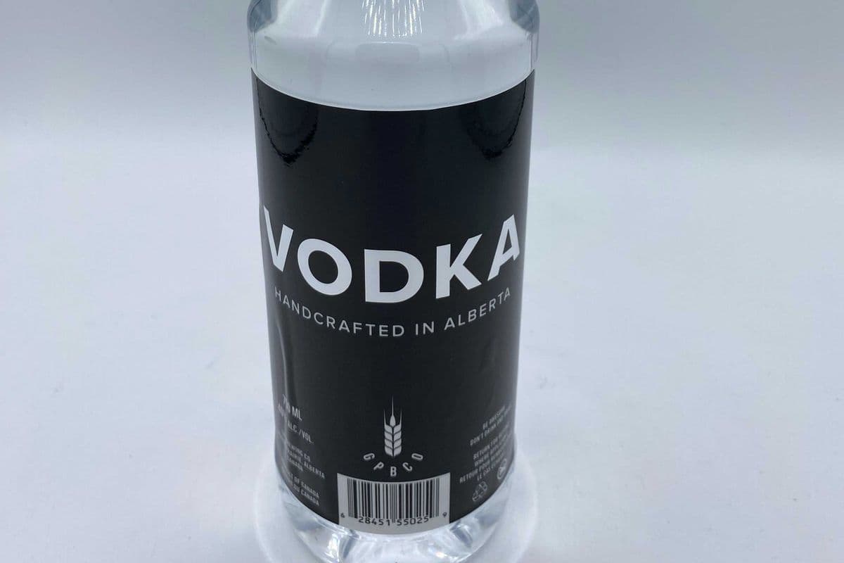 GP Brewing Co Vodka (1 x 750 ml)