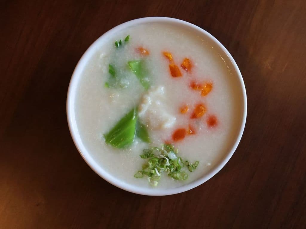 C03 Pork, Mustard Green & Preserved Egg Congee
