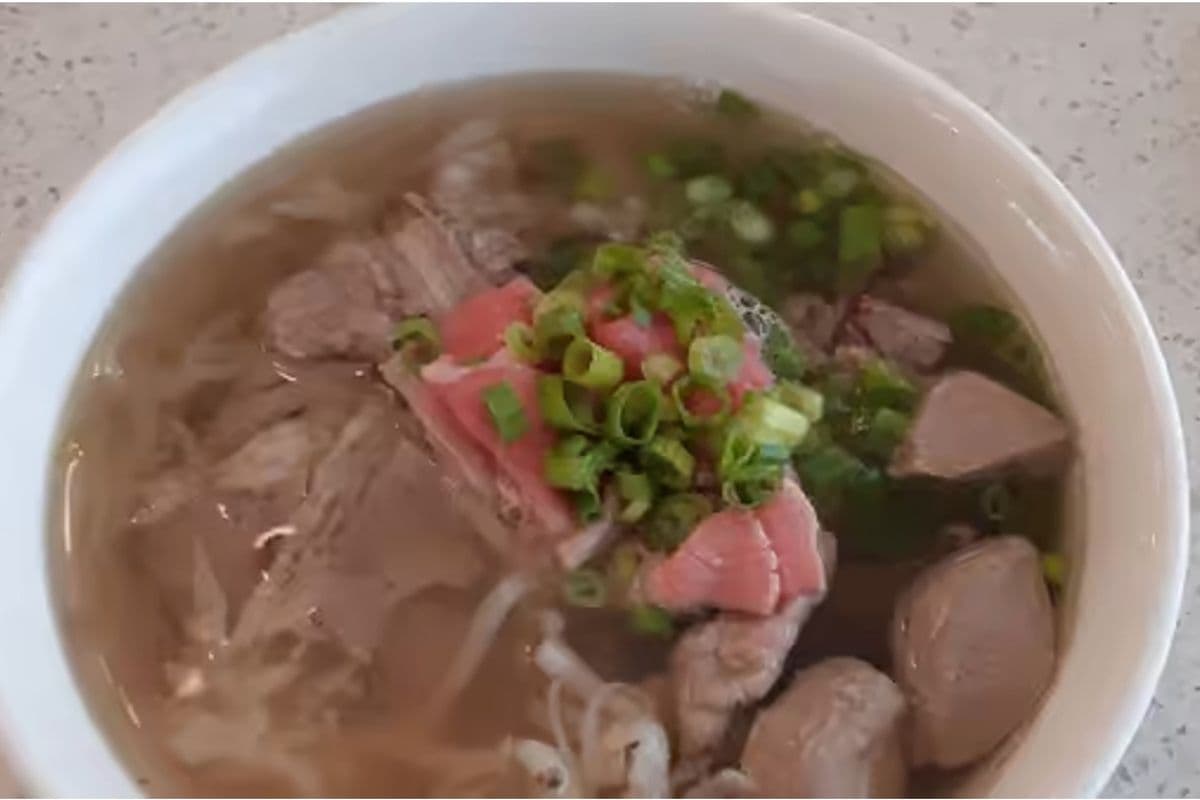 23. House Special Pho. PHỞ ĐẶC BIỆT