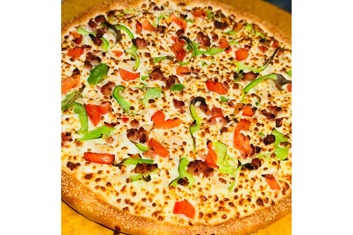 25. 10" Small Chicken Bacon and Ranch Pizza