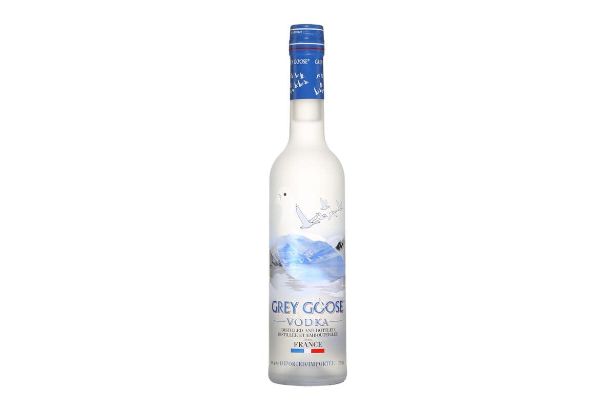 Grey Goose Vodka (750 ml Bottle) (1 x 750ML)