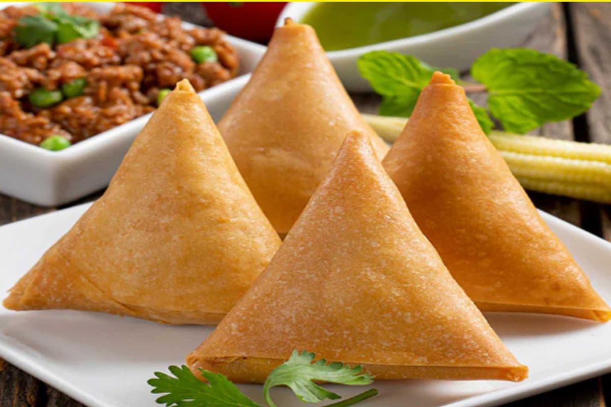 Samosa (4 pcs)