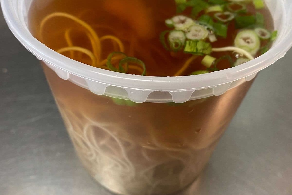 Chicken Noodle Soup (Large) (24 oz)