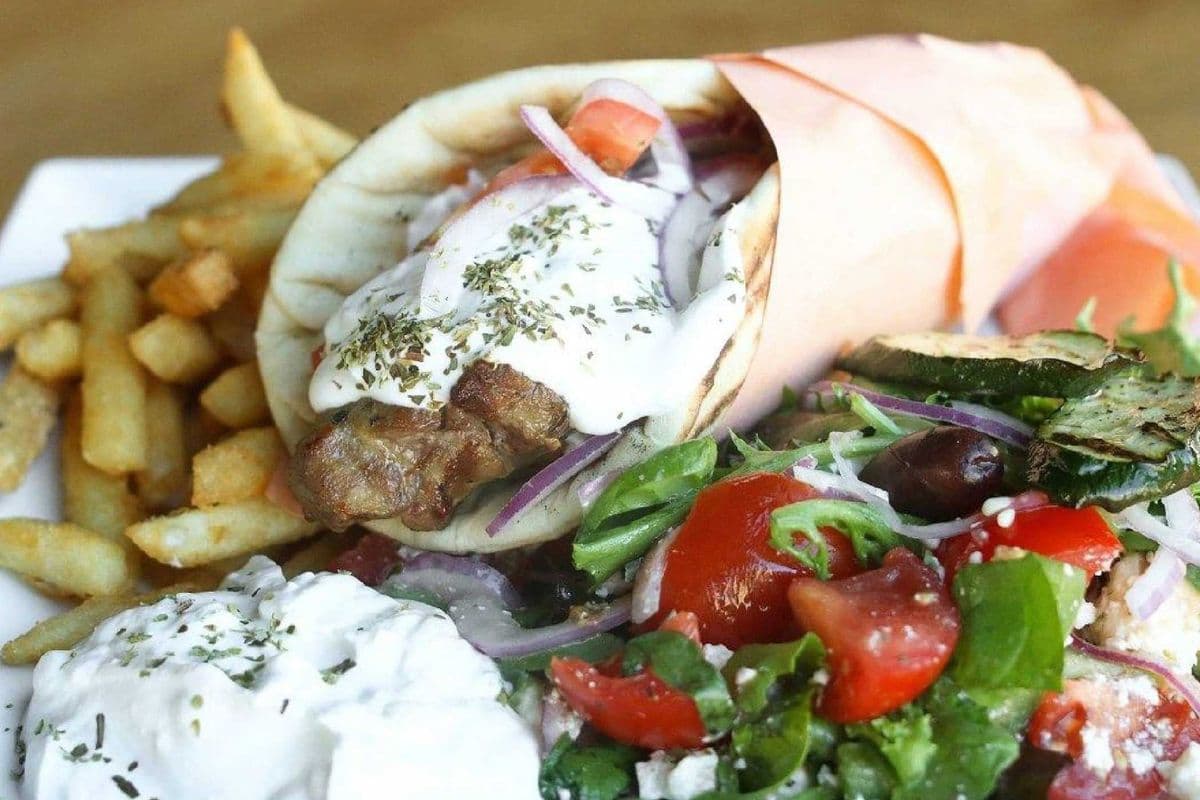 PORK SOUVLAKI PITA PLATE