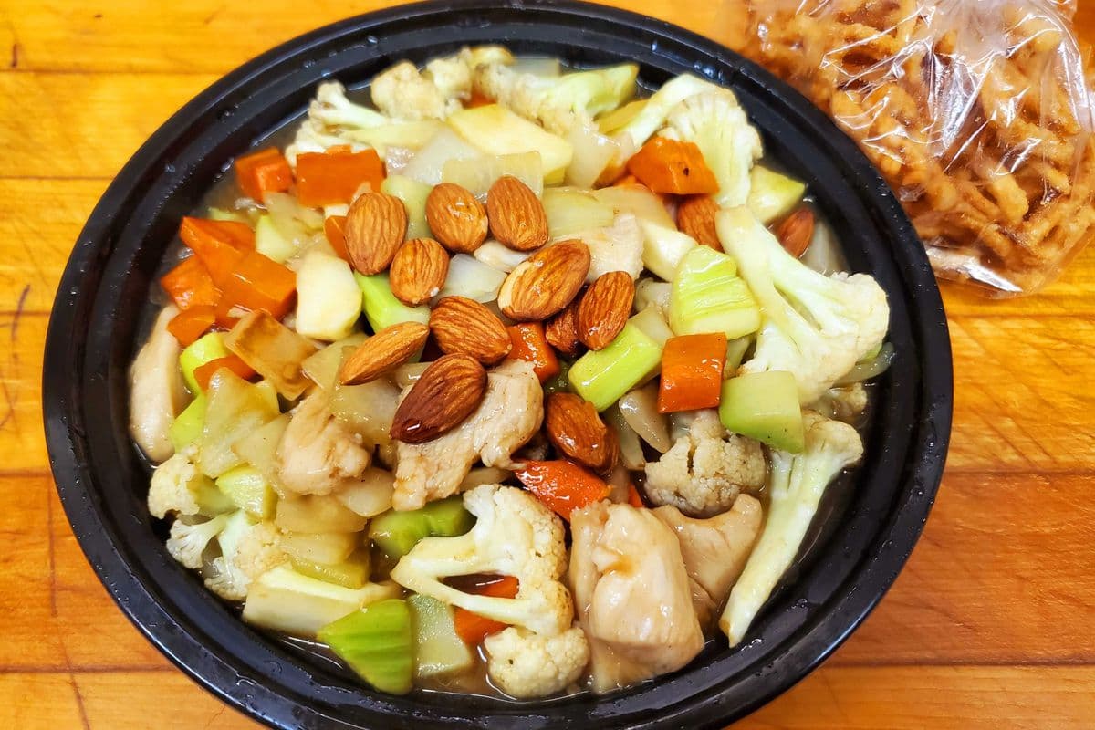 31. Chicken Subgum Chow Mein (dry noodle)