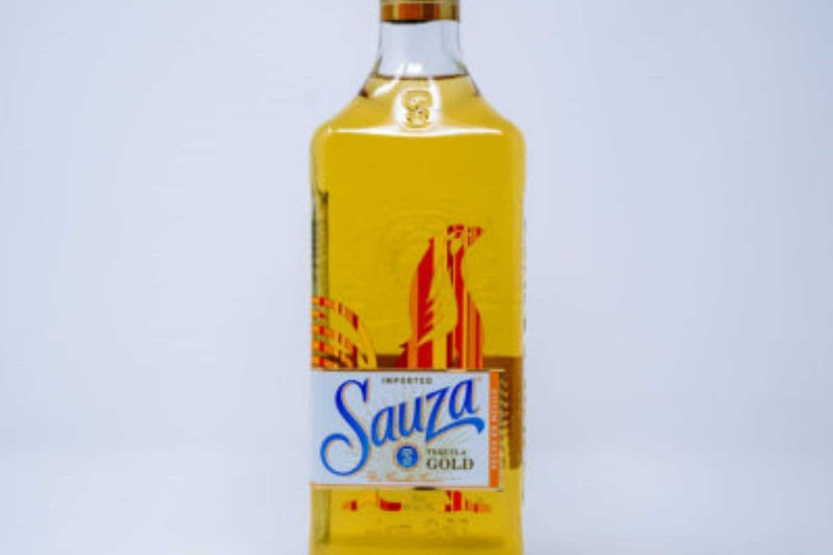 Sauza Gold Tequila (750 ml) (1 x 750ml)