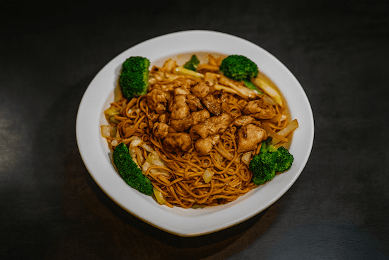 Taiwanese Style Stir-Fried Egg Noodle /  台式炒油麵