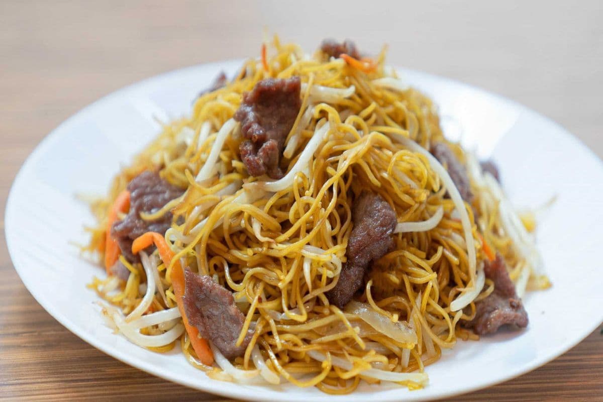 Chow Mein Noodles with Beef