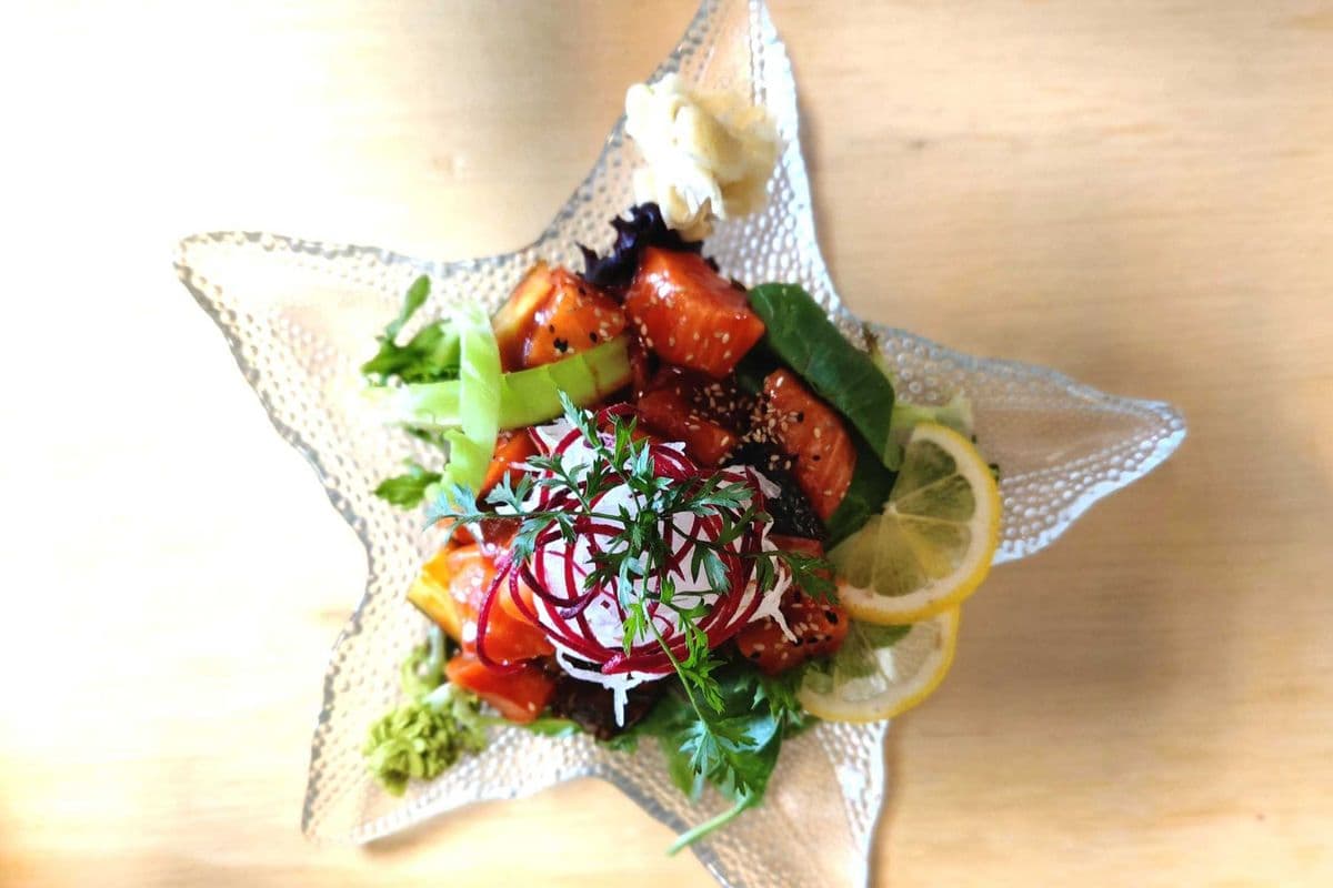 Spicy Salmon Sashimi