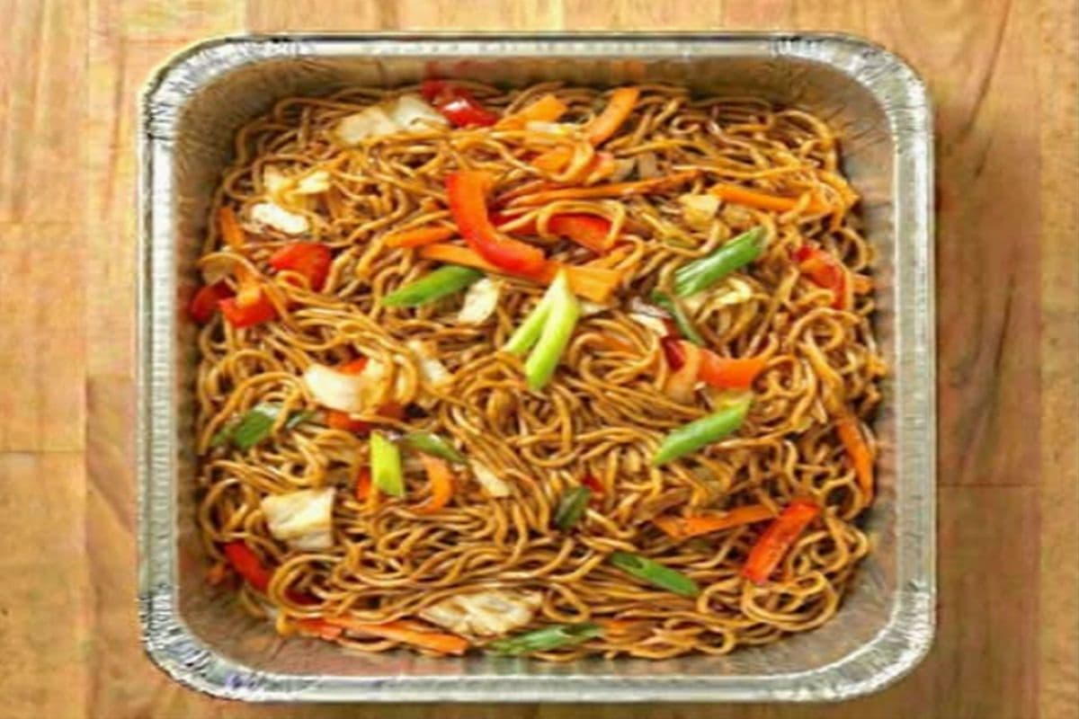 Stir Fry Noodle Party Tray