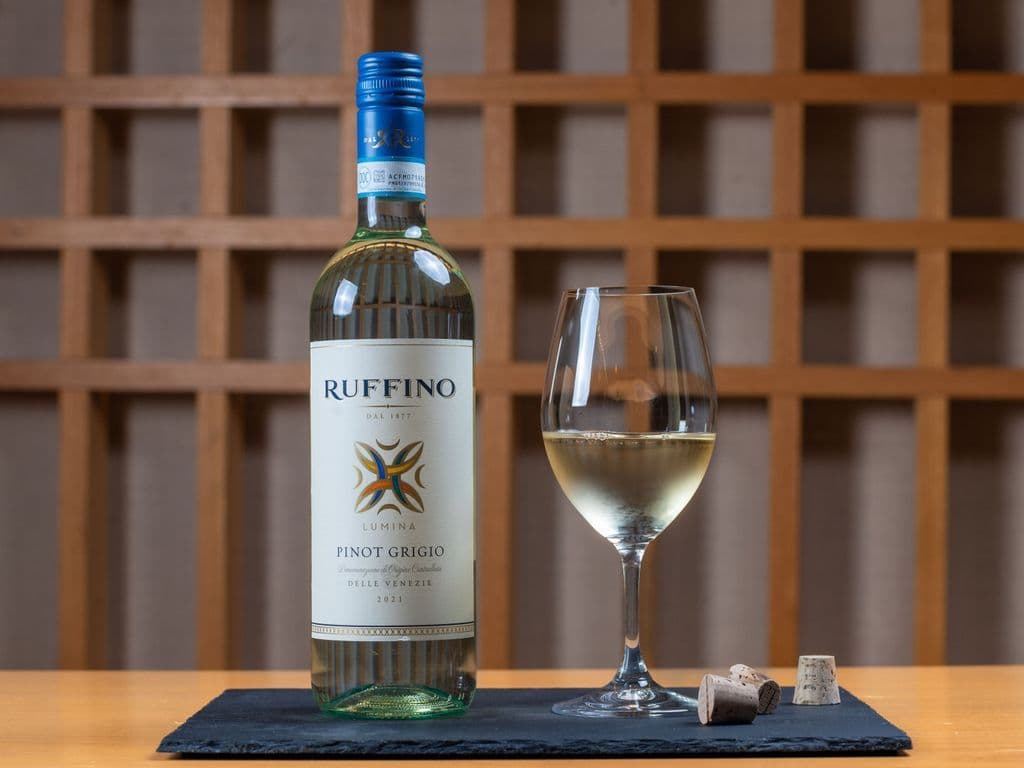 Ruffino Pinot Grigio, 750ml bottle white wine (12% ABV)