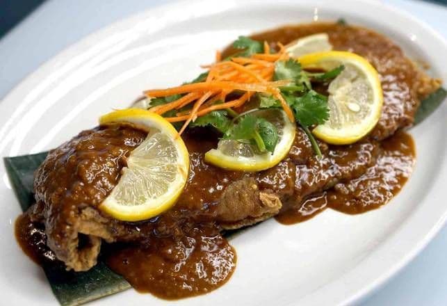 307. Daun Pisang Ikan Pedas