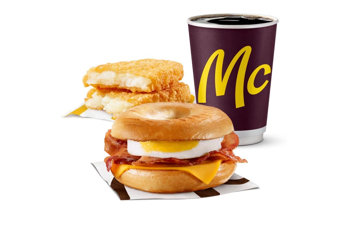 Plain Bacon 'N Egg Bagel Extra Value Meal [700-730 Cals]