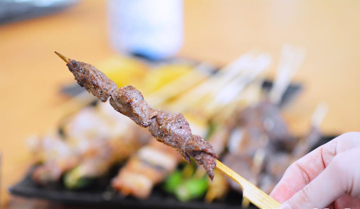 Beef Skewers 炸牛肉 (2 pcs)