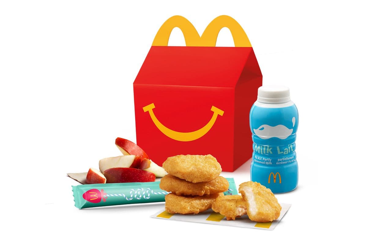 Happy Meal 4 McNuggets with Apple Slices [270-450 Cals]