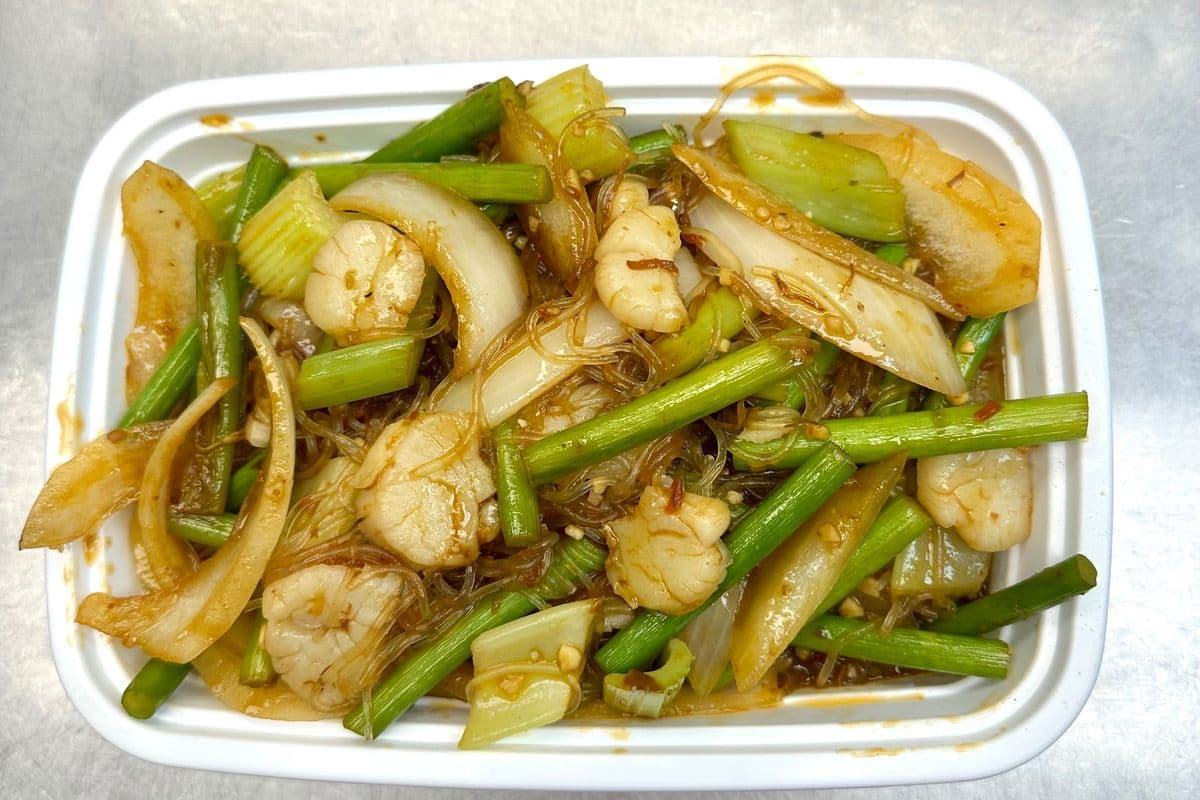 H2. Vermicelles et pétoncles avec sauce XO / Vermicelli and Scallops with XO Sauce