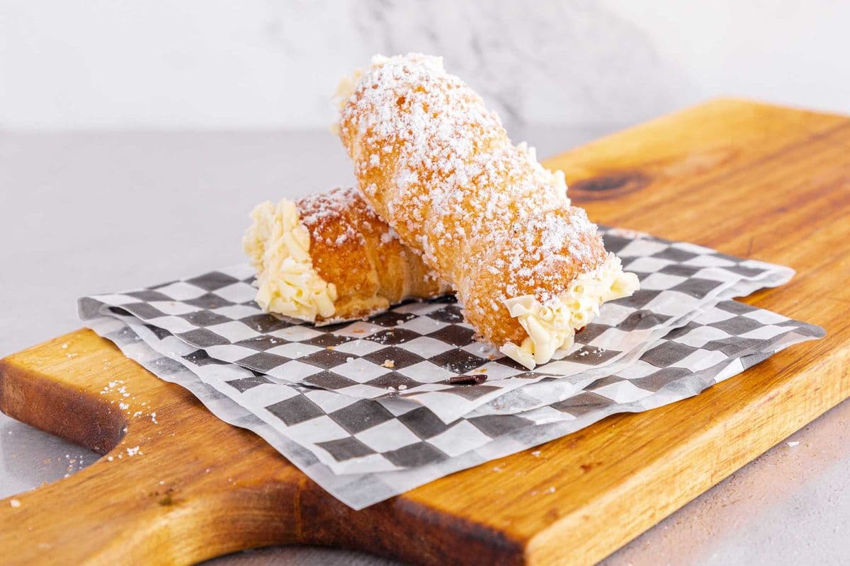 Custard Horn