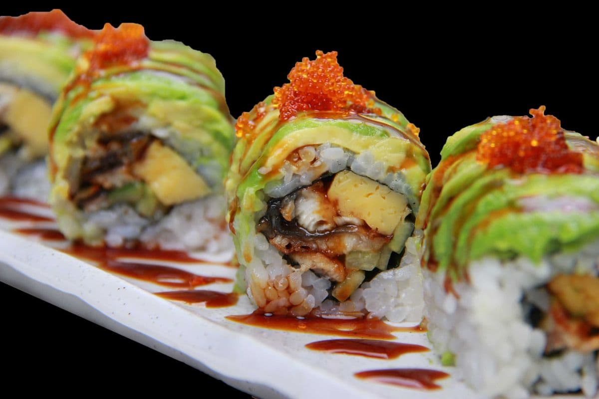 Dragon Roll (8 pcs)
