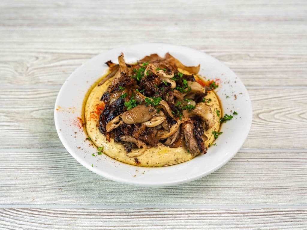 Truffled N'Oyster Hummus Plate***