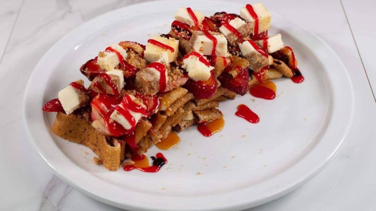 Au Nutella, Cheesecake et Fraises / Nutella, Strawberry and Cheesecake (Crêpe)