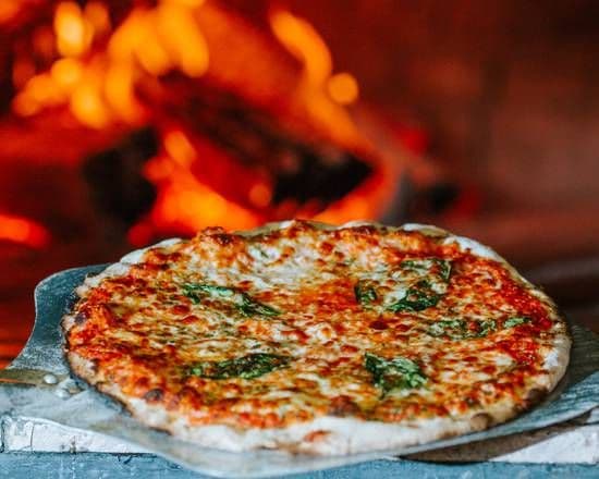 7. 12" Medium Pizza Margherita