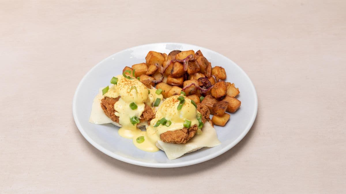 Fried Chicken Benedict / Bénédictines poulet frit