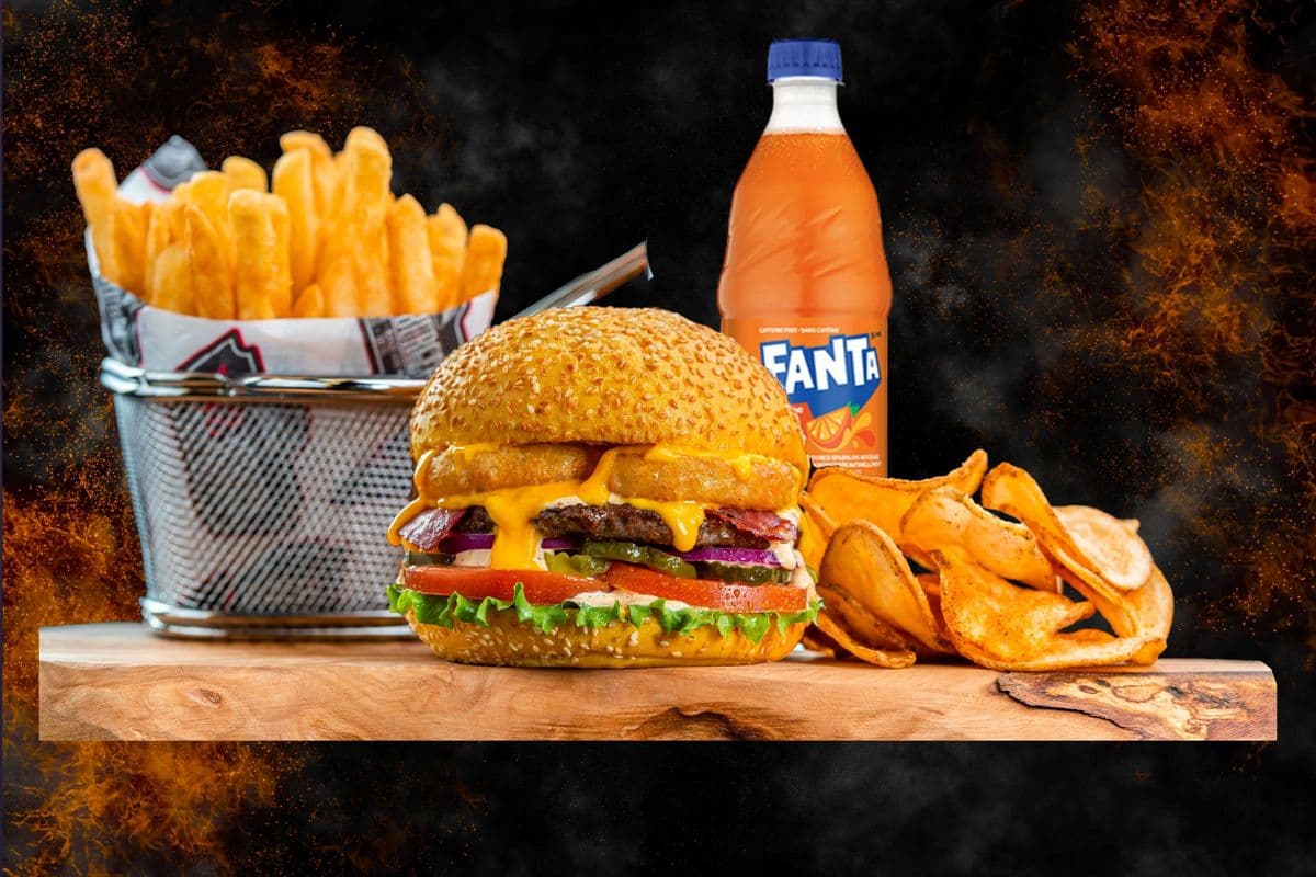 #3 TRIO B12 BURGER