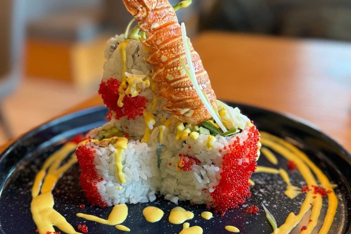 Lobster Pyramid (10 Pcs)