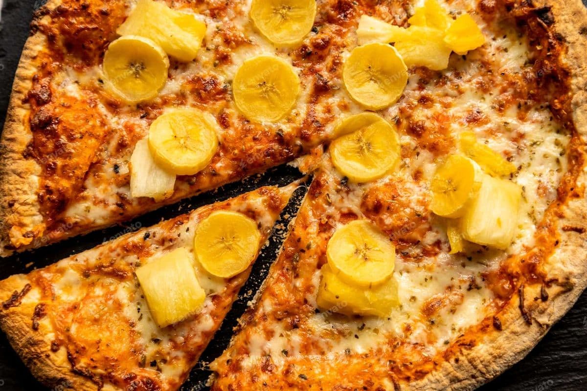 3. Banana Curry Pizza