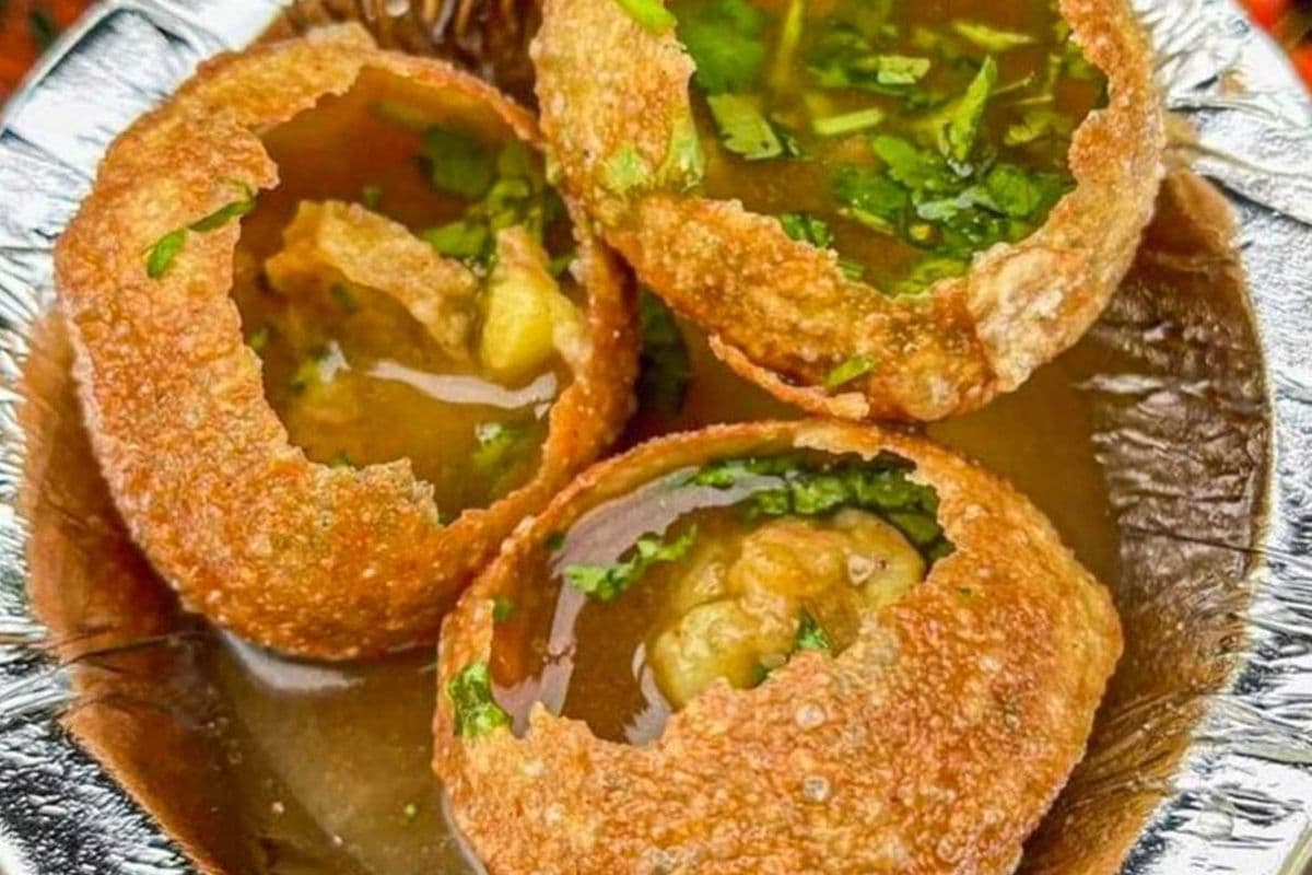 5. Pani Puri (Golgappa)