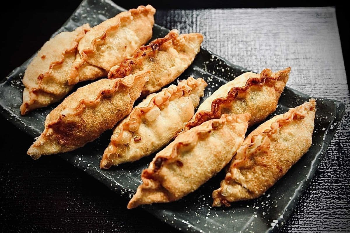 Deep Fried Vegetable Dumpling (8 pcs)