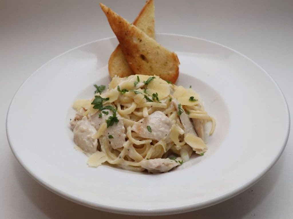 Chicken Alfredo