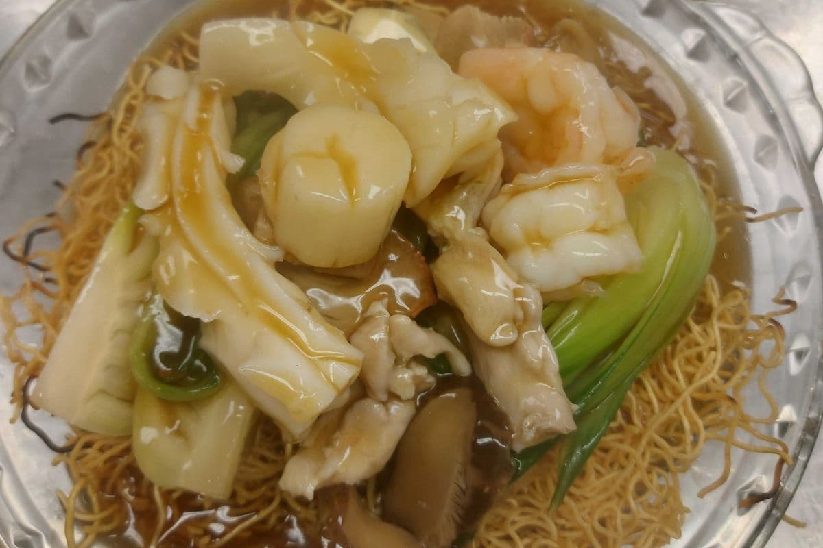 90. House Special Chow Mein