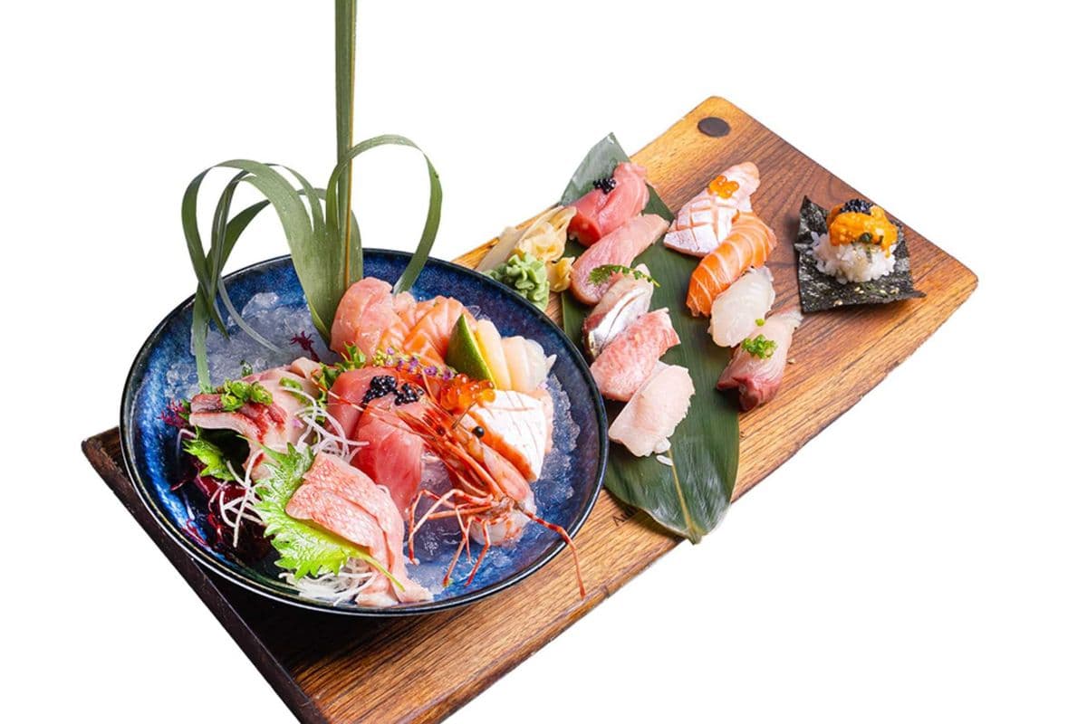 Sushi and Sashimi Moriawase