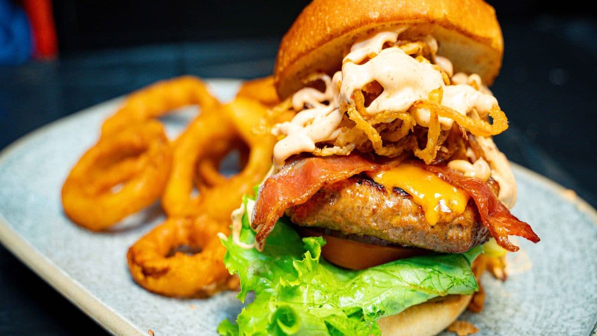 Chef Burger (8 oz)