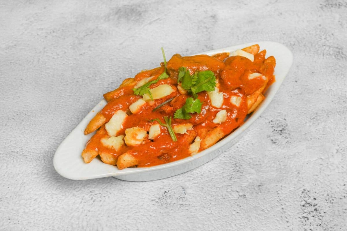 Butter Chicken Poutine