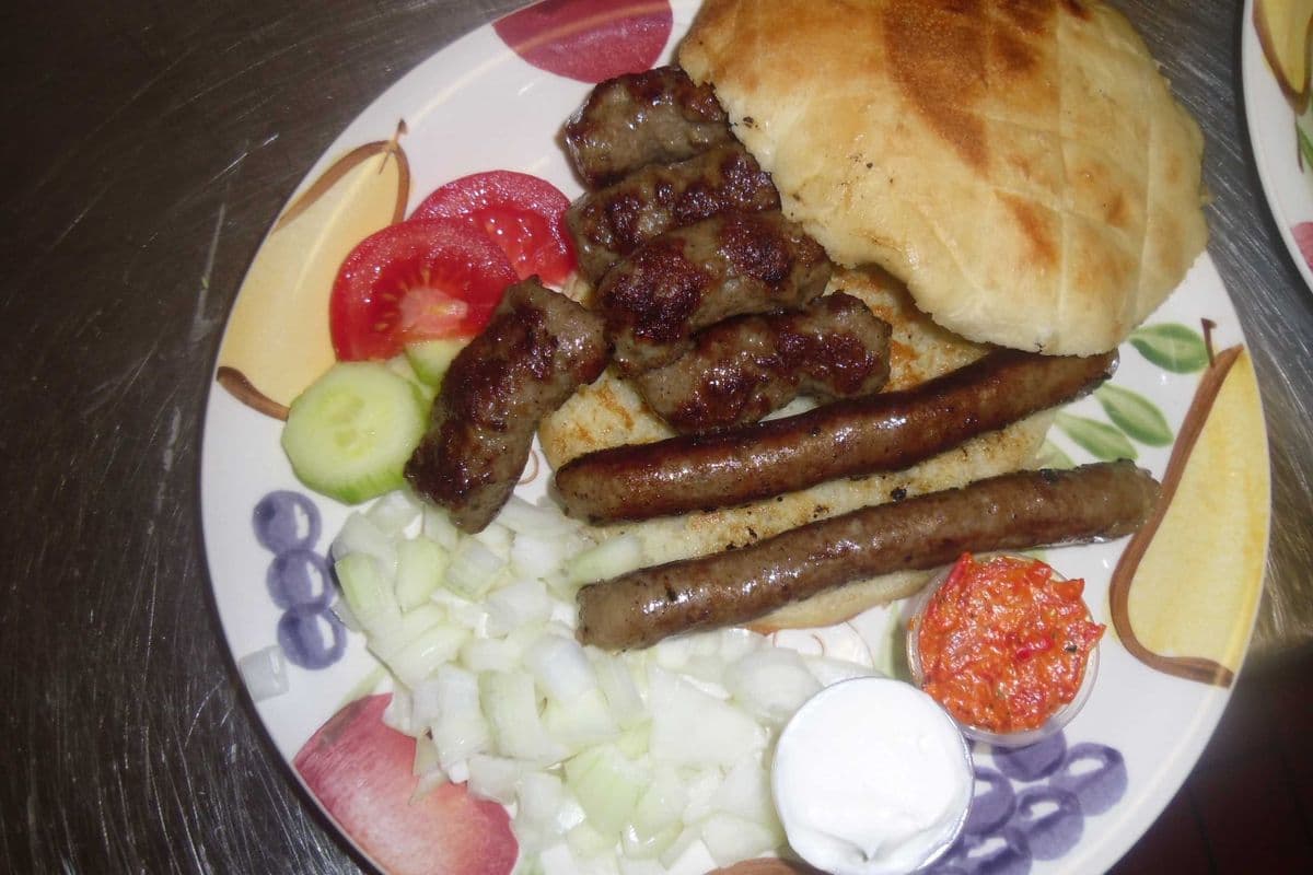 Ćevapi and Grilled Sausage Combo