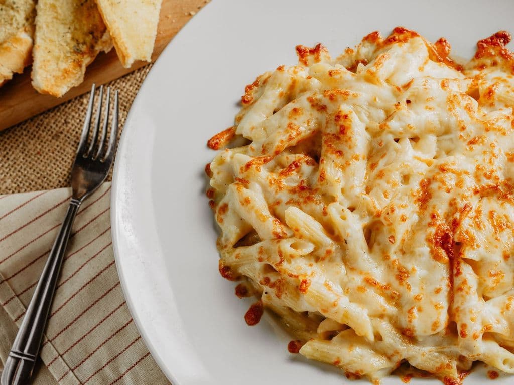 Penne Alfredo Classico