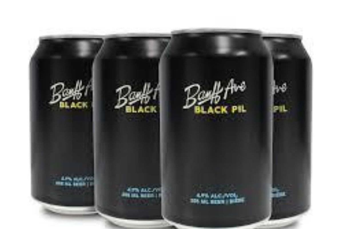 BANFF AVE BLACK PIL 6*355ML (1 x 355ML)