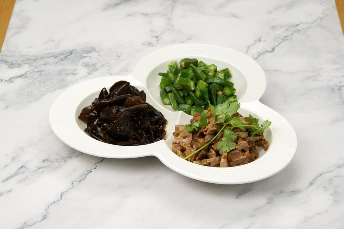 Cold Dish Sampler / 凉菜三拼