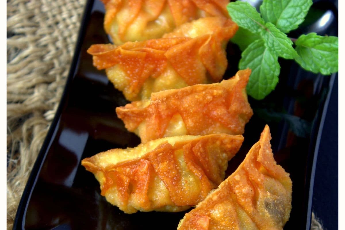 Deep-Fried Dumpling (6 pcs)