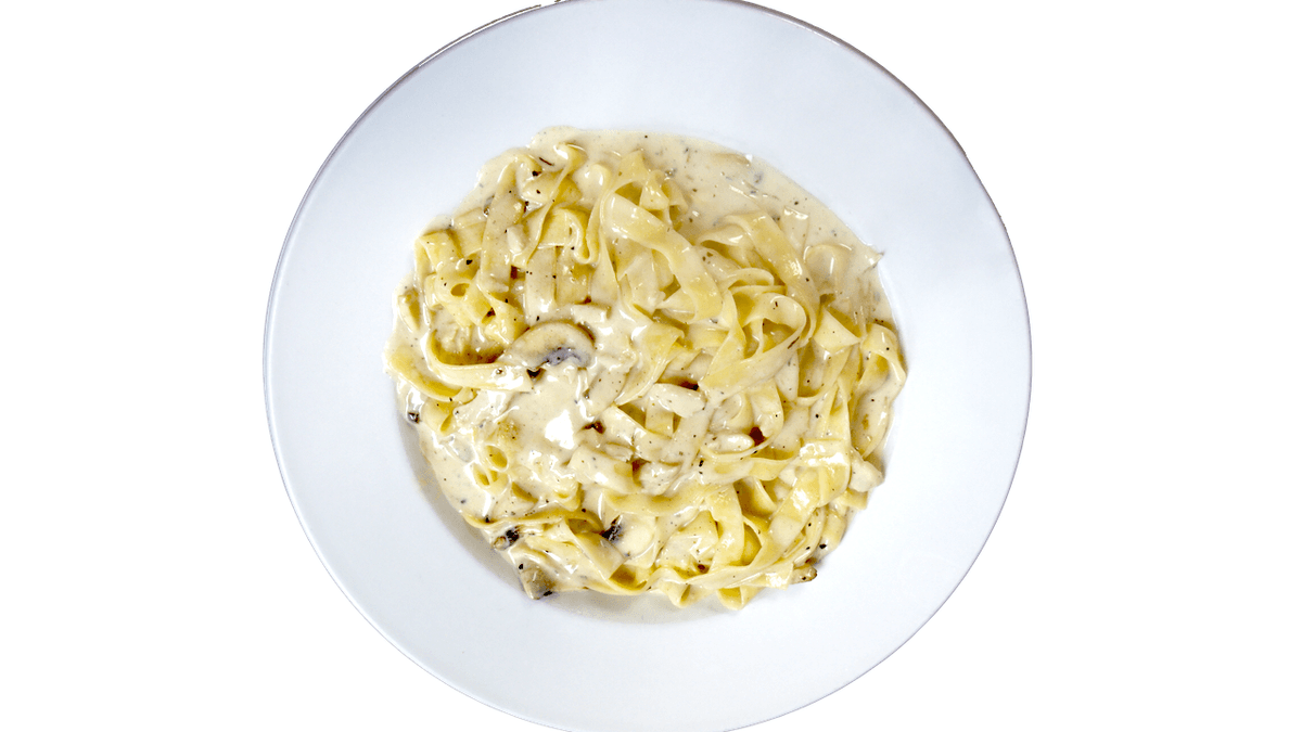 Chick Shroom Alfredo Fettuccine (NON GF)