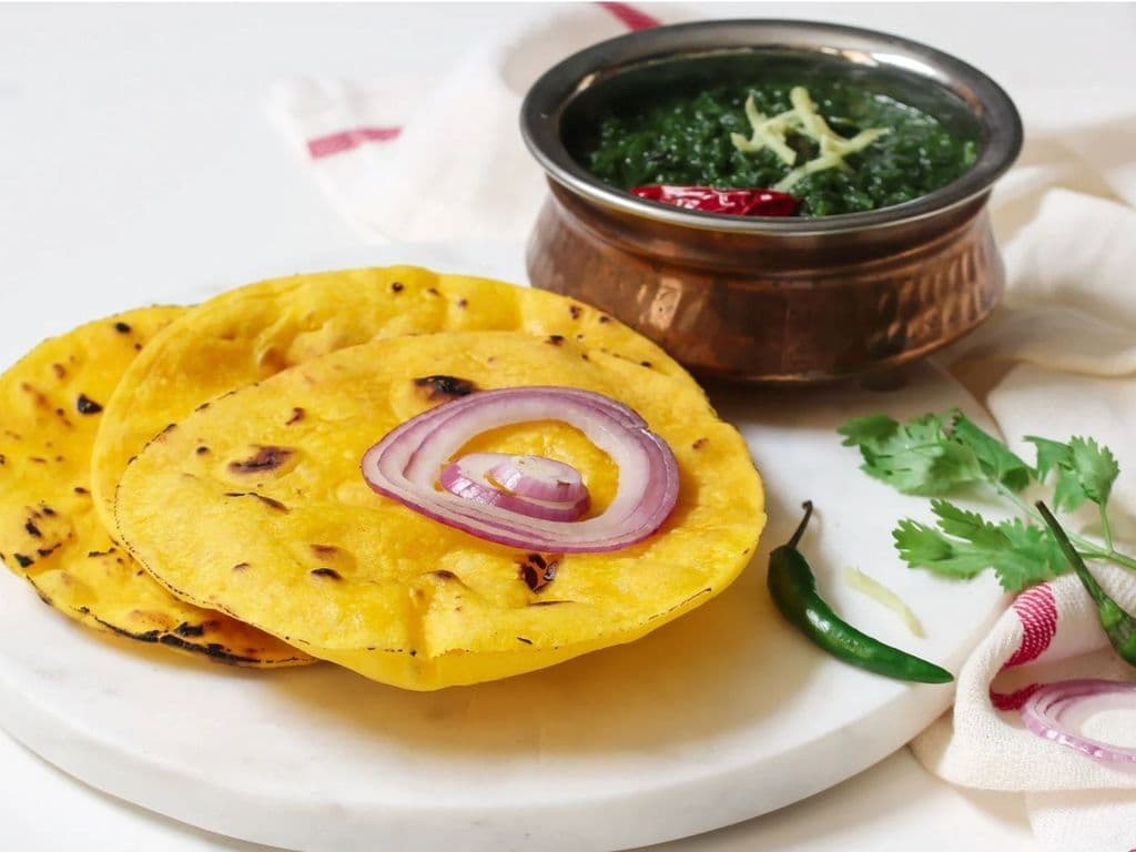 Sarson Kaa Saag, Makki Ki Roti Meal