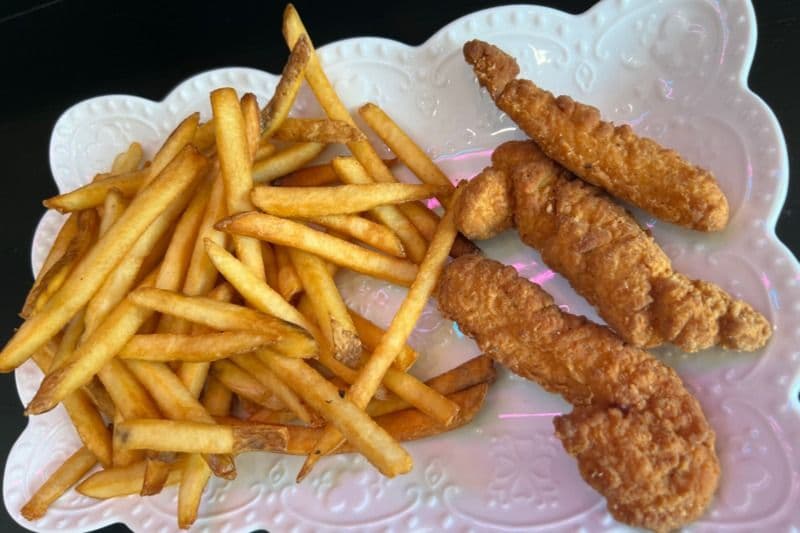 Chicken Fingers (3 pcs)